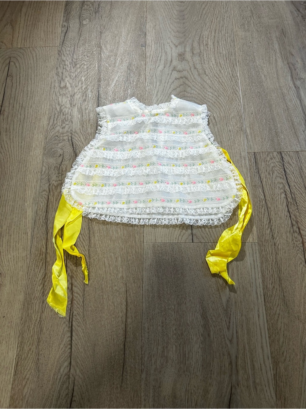 Sears White Lace-Trim Infant Bib
